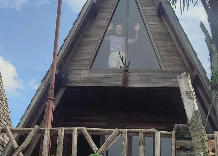 The A-frame House Gitgit
