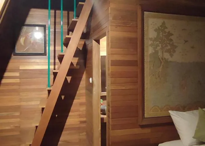 The A-frame House * Gitgit